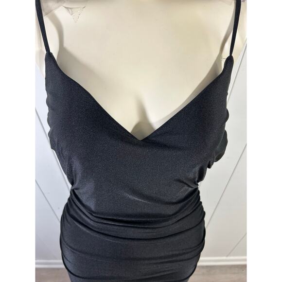 La Femme 28287 Trumpet Jersey Gown with open back in Black. Size 8. NWOT - Picture 8 of 10